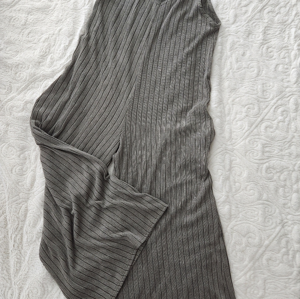 Textured tee overalls